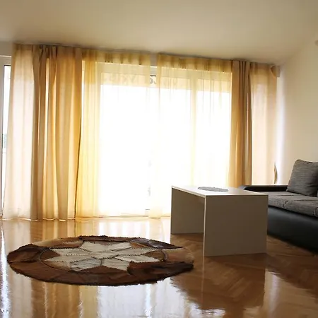Pensionat Monaco 4*